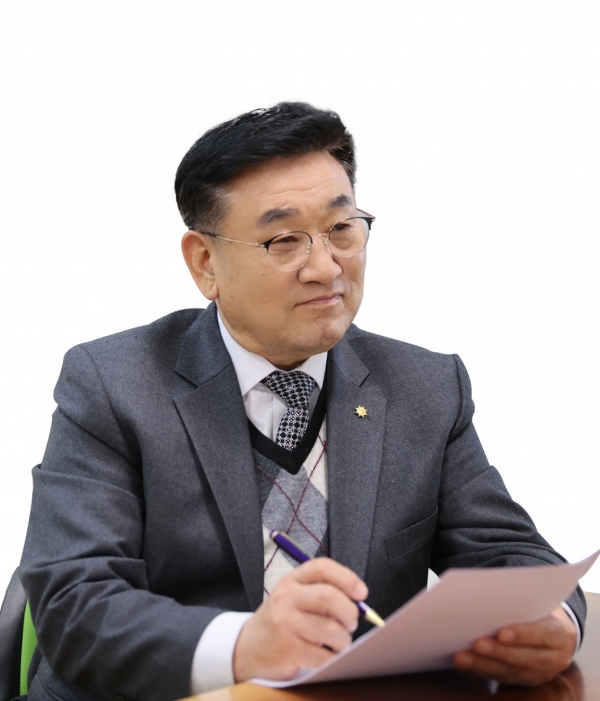 CBMC부산북부연합회 회장에 취임한 김성우 장로