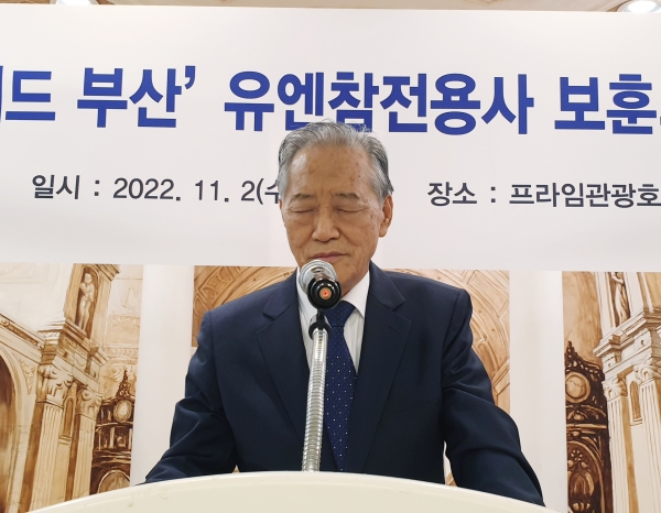 대표이사장 김명석 목사의 “죽은 한 알의 밀”이라는 제목의 설교.
