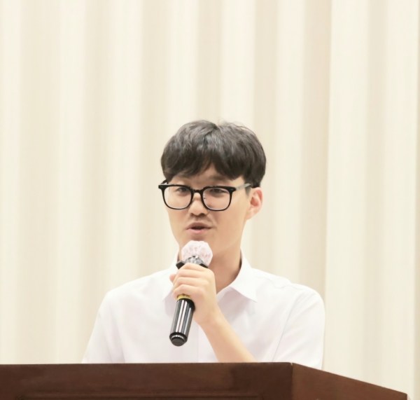 이소원 학생의 졸업사