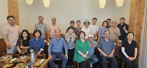 지난 9월 4일(목)~5일(금)까지 거제 일대 및 프래밀리호텔에서 기독교대한하나님의성회(광화문) 광주지방회(회장 선정원 목사)와 부산지방회(회장 최성구 목사) 소속 목회자들이 영호남 연합 수양회를 은혜 가운데 개최했다.