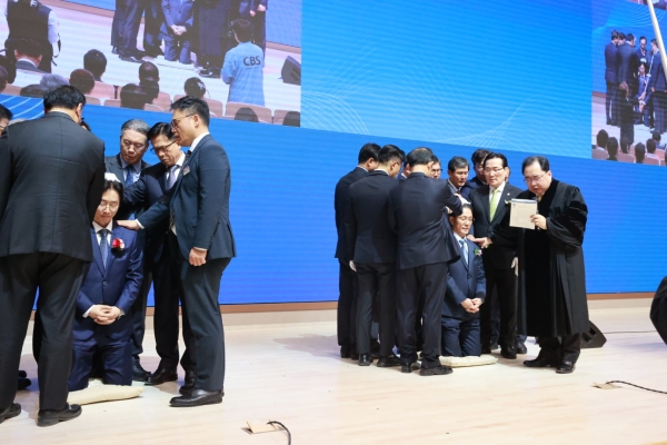 장로 안수기도