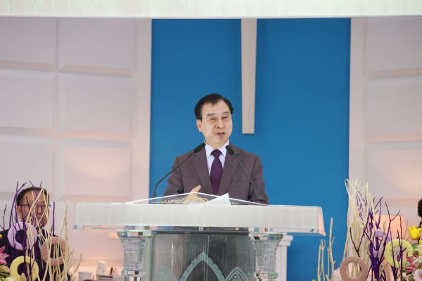 전 총회세계선교부장 박태부 목사(새장승포교회)의 설교