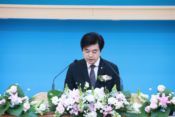 예장통합 제110회기 장로부총회장 전학수 장로(진주대광교회)의 1부 예배 기도