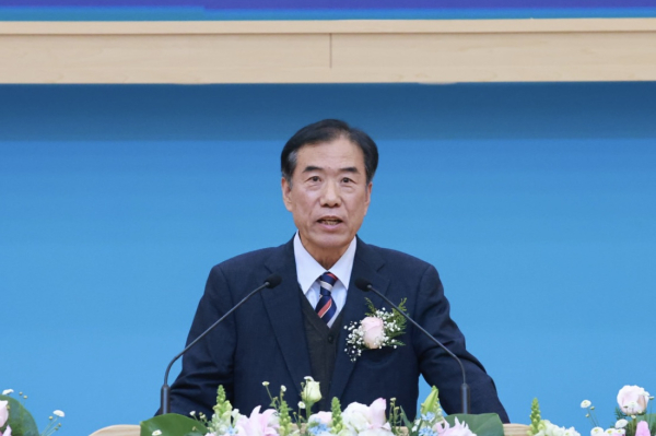 전 노회장협의회 회장 이동아 목사(이레교회)의 축사