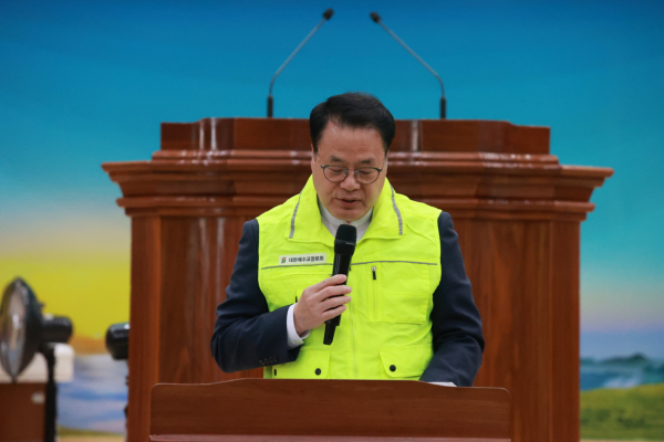 서정웅 목사(부산노회)의 성경봉독(고린도후서 1장 2~4절)