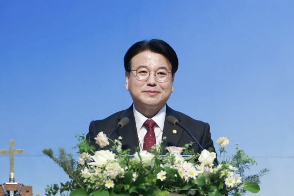 상임회장 백승기 목사의 2부 이취임식 사회