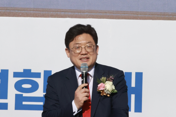 부산기독교총연합회 사무총장 조용백 목사(새우리교회)의 광고
