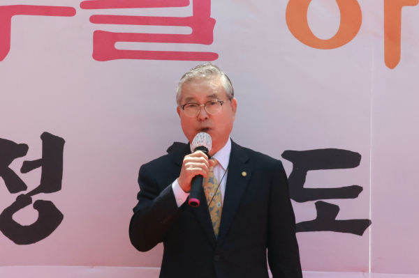 직전회장 정태영 목사(에덴의동산교회)의 오찬 기도