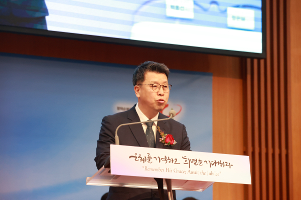 경기남지방회 회계 박영식 목사(열린하늘순복음교회)의 2부 ‘강헌식 목사 원로 및 공로목사 추대식’ 사회