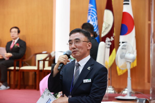 평택순복음교회 총무위원장 김기식 장로의 인사 및 광고